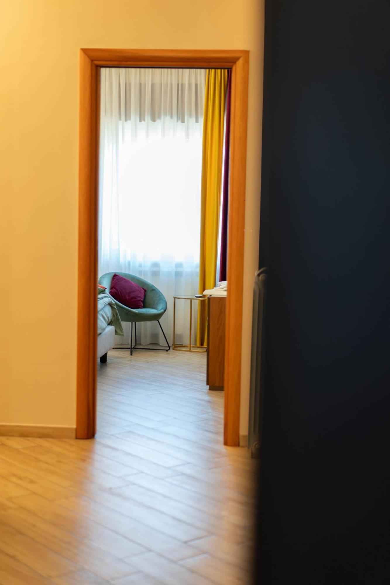 Duomo 11 By Dimorra Apartment Naples Exterior photo
